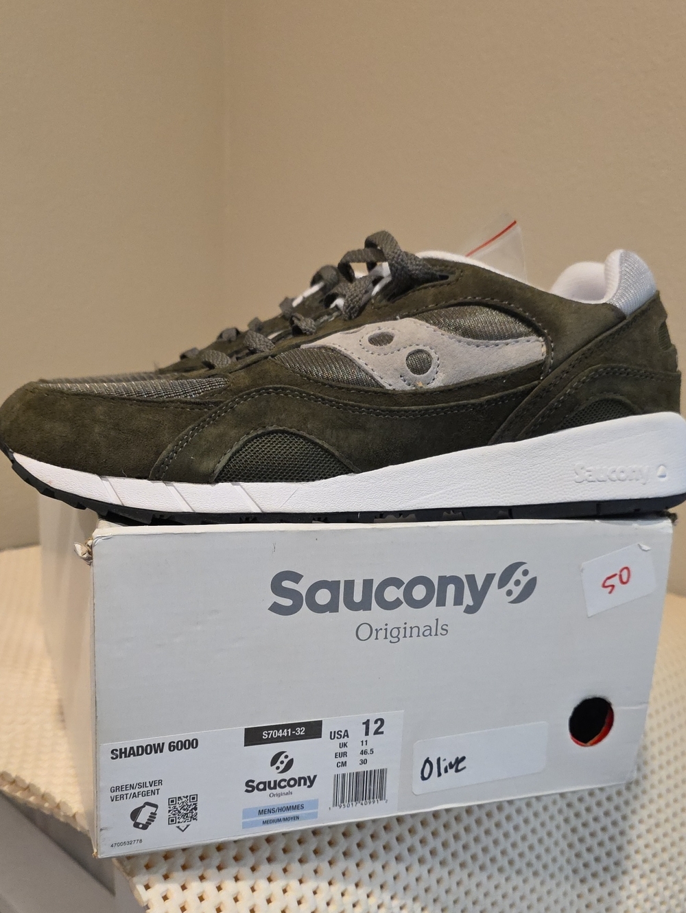 Saucony Shadow 6000 Olive Green Silver Sneakers. Size 12M *New*